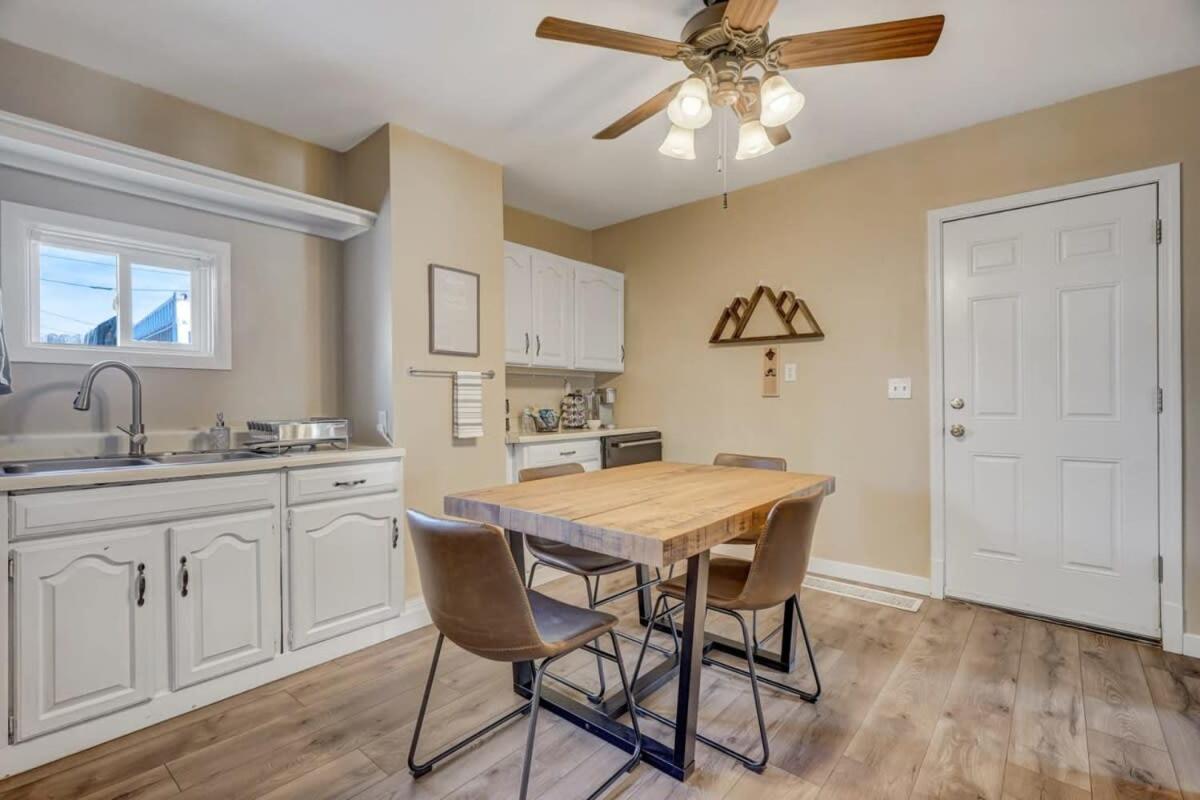 * Colorado Draft House * Smart Tvs * Self Entry * Villa Colorado Springs Eksteriør billede