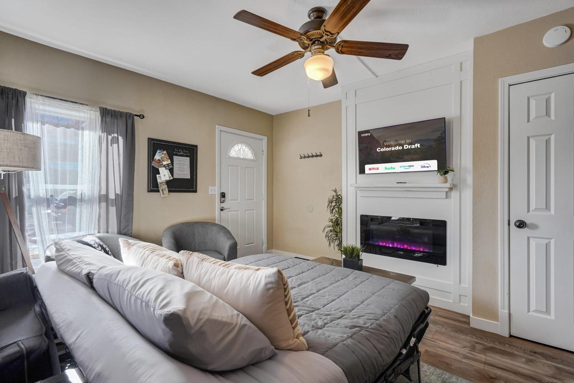 * Colorado Draft House * Smart Tvs * Self Entry * Villa Colorado Springs Eksteriør billede
